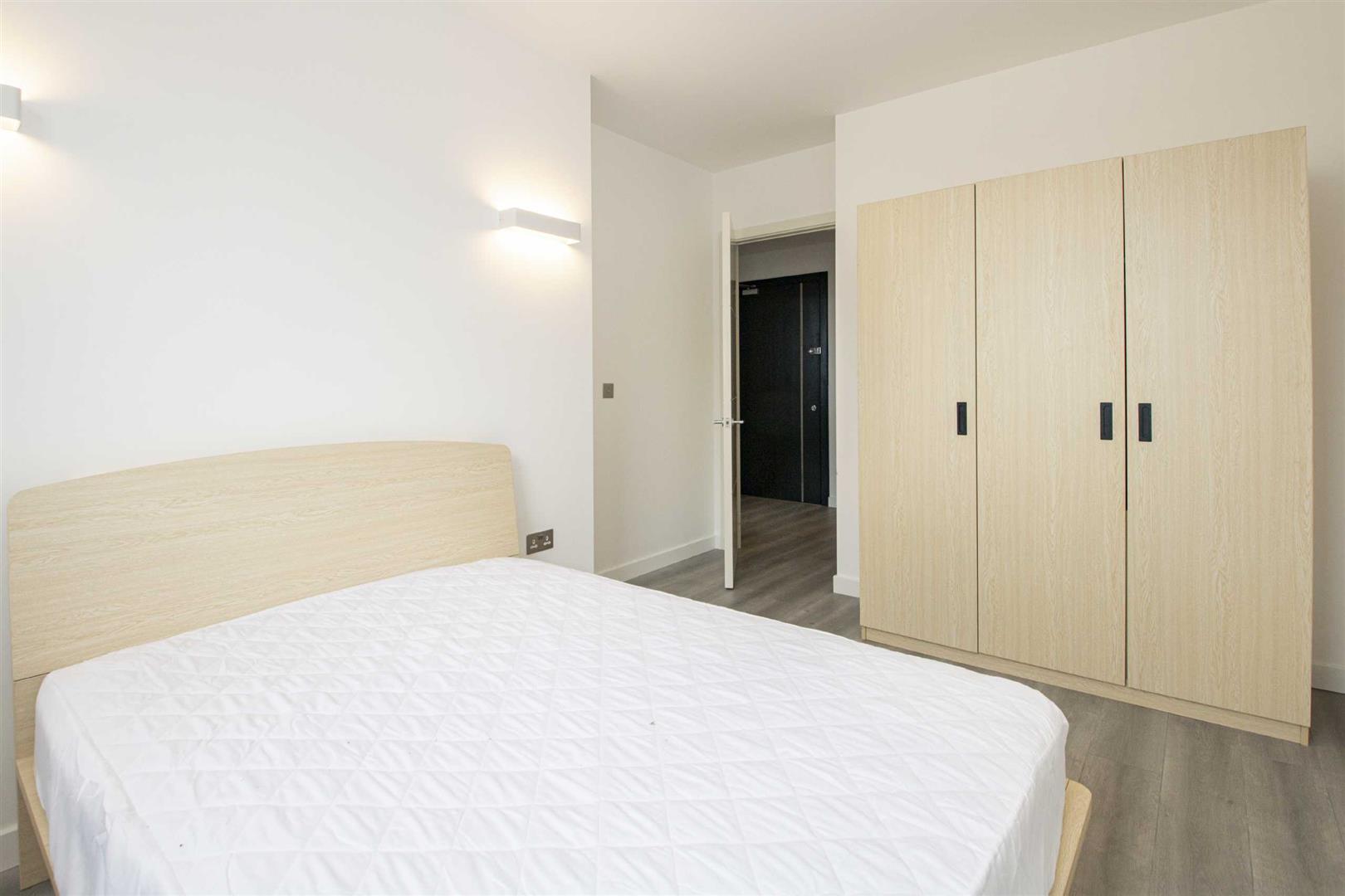 Capital Drive, Linford Wood, Milton Keynes